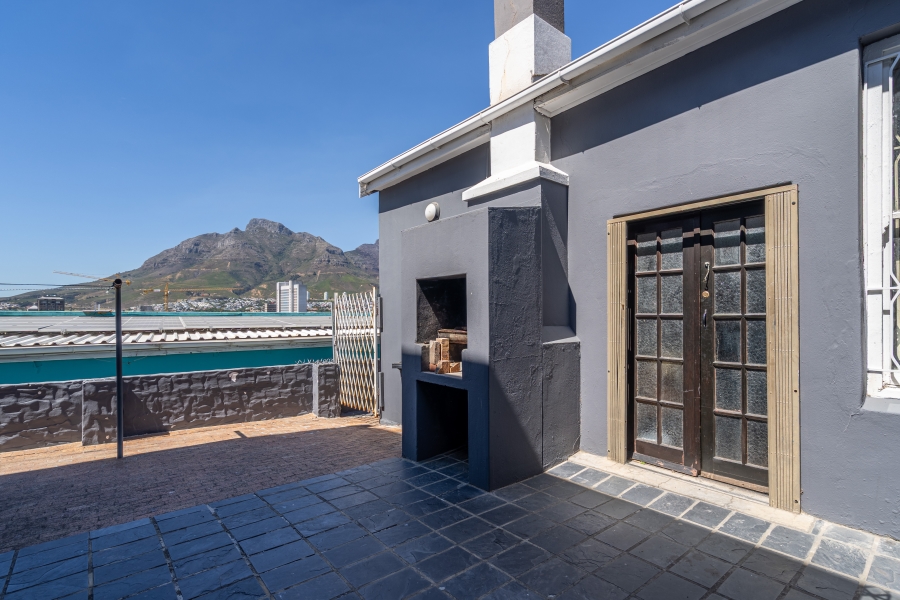 7 Bedroom Property for Sale in Bo Kaap Western Cape
